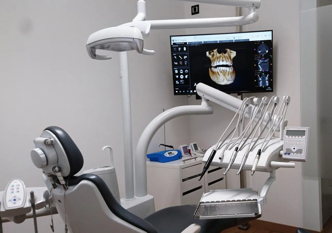 Cirugía de implantes guiada por ordenador